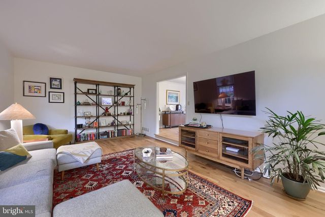 1856 BEVERLY DR, Lancaster, PA 17601