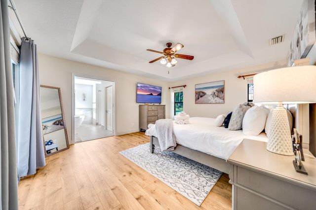 13659 Ishnala Circle, Wellington, FL 33414