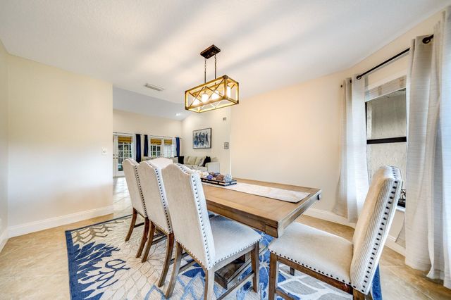13659 Ishnala Circle, Wellington, FL 33414