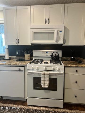 2605 S TOMAHAWK Road 181, Apache Junction, AZ 85119