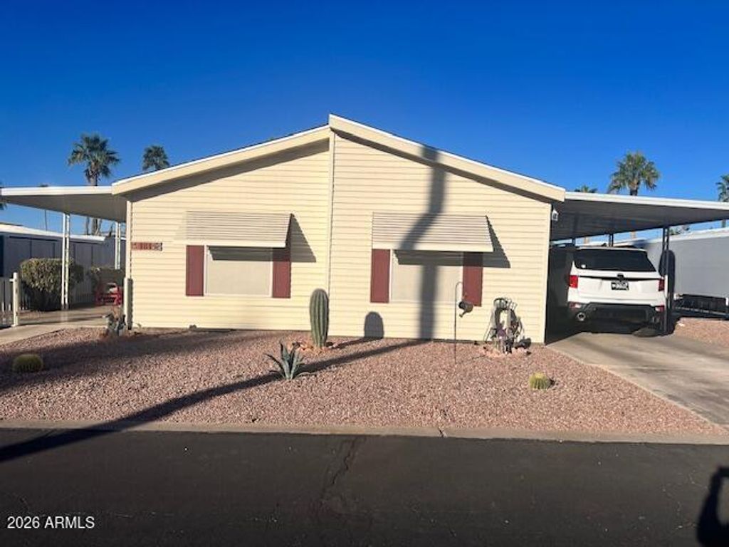 2605 S TOMAHAWK Road 181, Apache Junction, AZ 85119