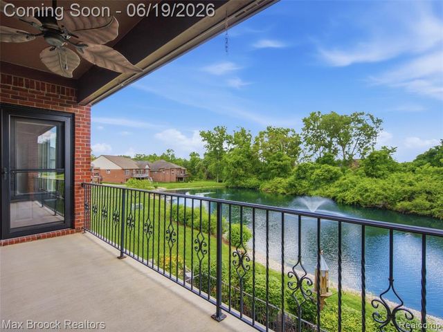 7822 Firestone Lane 35, Washington, MI 48094