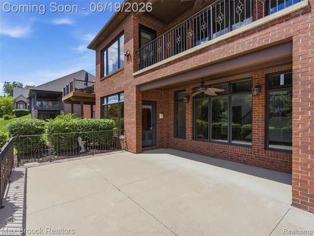 7822 Firestone Lane 35, Washington, MI 48094