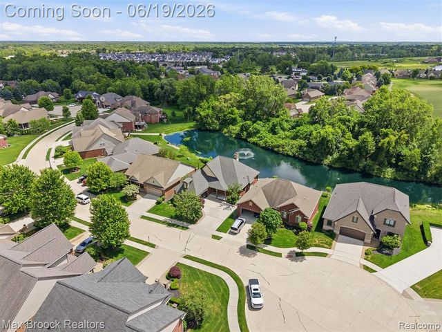 7822 Firestone Lane 35, Washington, MI 48094