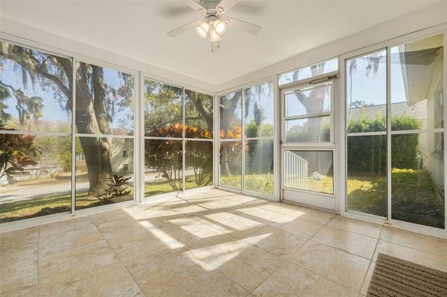 3569 OAK LAKE DRIVE, Palm Harbor, FL 34684