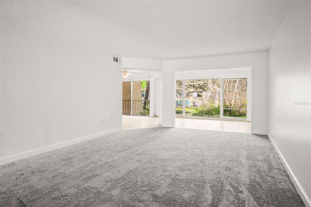 225 COUNTRY CLUB DRIVE D237, Largo, FL 33771