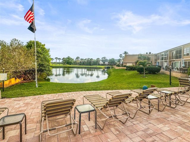 225 COUNTRY CLUB DRIVE D237, Largo, FL 33771