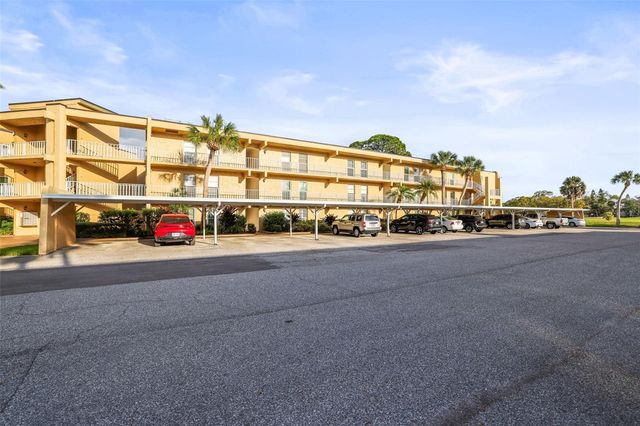 225 COUNTRY CLUB DRIVE D237, Largo, FL 33771