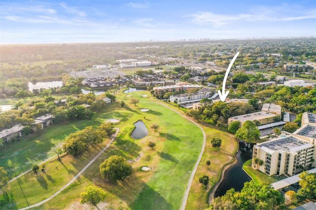 225 COUNTRY CLUB DRIVE D237, Largo, FL 33771