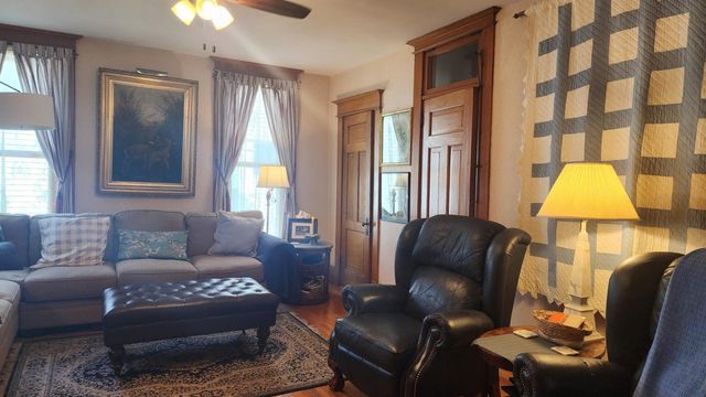 301 NW First Street, Elkader, IA 52043