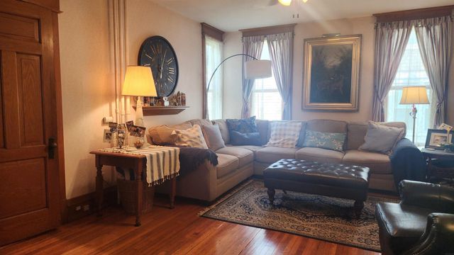 301 NW First Street, Elkader, IA 52043