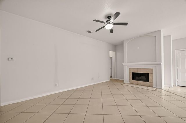 1918 Riane Lane, Houston, TX 77049