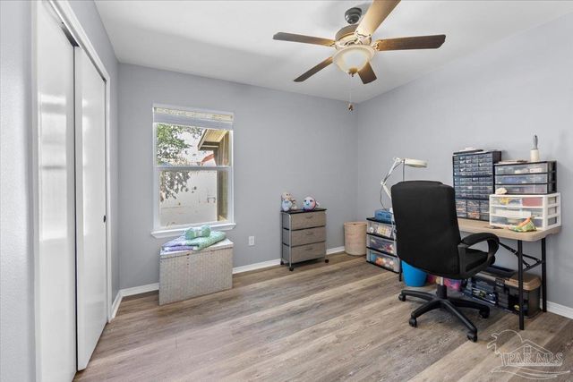 2712 Summertree Ln, Gulf Breeze, FL 32563