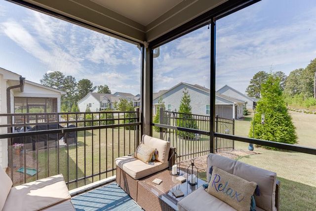 452 Ontario Lane, Hoschton, GA 30548