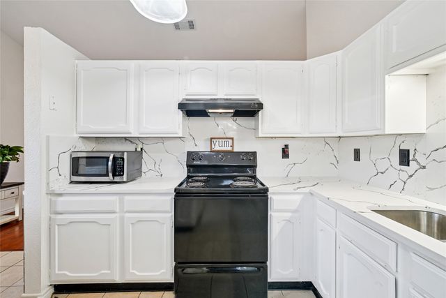 4522 Ebb Tide Drive, Rowlett, TX 75088