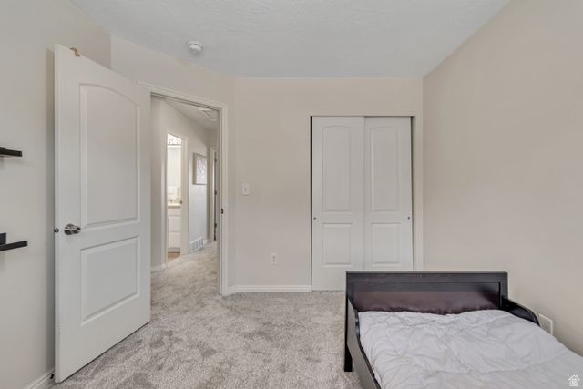 2957 E LOOKOUT DR, Eagle Mountain, UT 84005