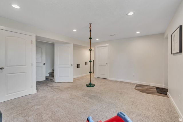 2957 E LOOKOUT DR, Eagle Mountain, UT 84005