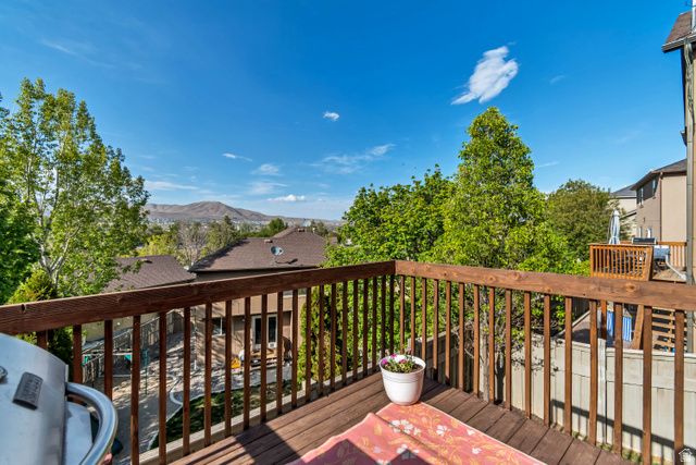 2957 E LOOKOUT DR, Eagle Mountain, UT 84005