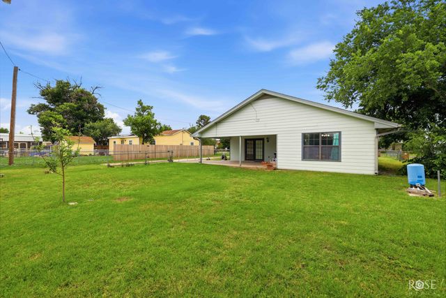 57 W 34th Street, San Angelo, TX 76903