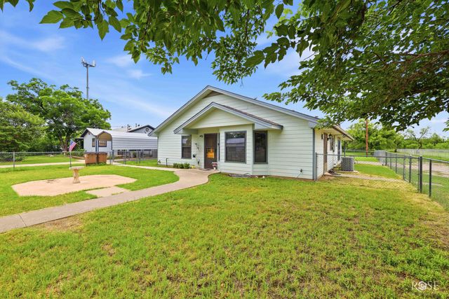 57 W 34th Street, San Angelo, TX 76903