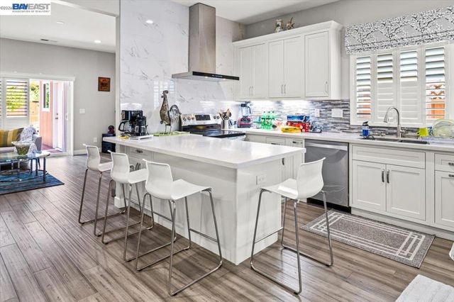 4309 Bora Bora Ave, Fremont, CA 94538