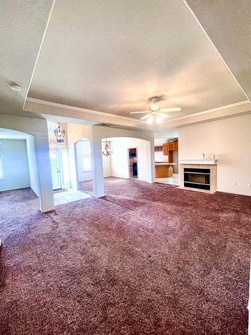 9762 Deep Water Ln, Stockton, CA 95219