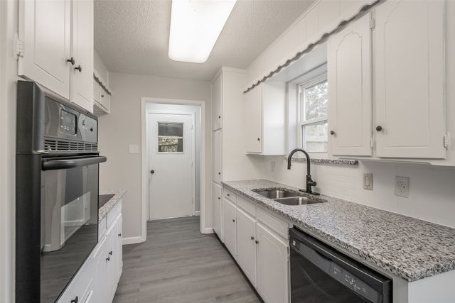 412 Bart Street, Keller, TX 76248