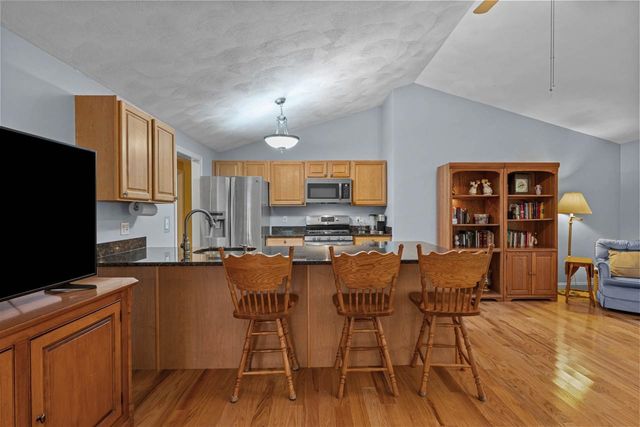 1 Trent Road, Hooksett, NH 03106