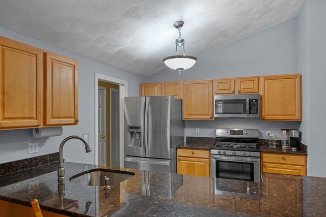 1 Trent Road, Hooksett, NH 03106