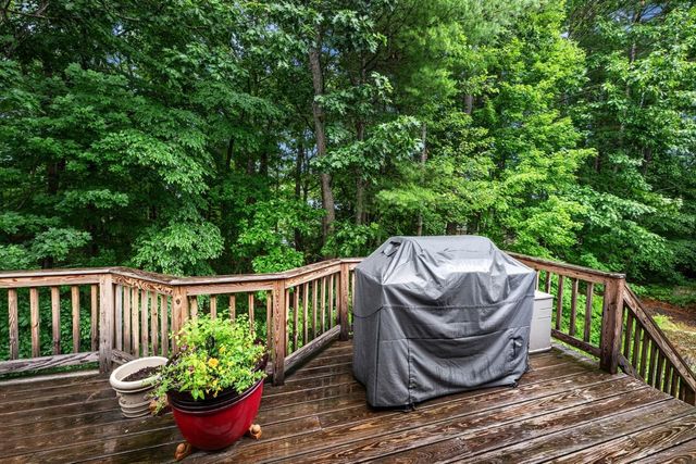 1 Trent Road, Hooksett, NH 03106
