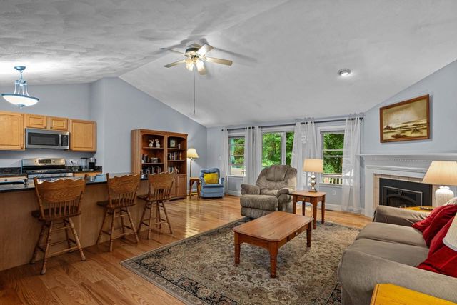 1 Trent Road, Hooksett, NH 03106