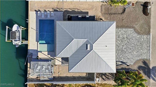 7 Avenida Carita, Fort Myers Beach, FL 33931