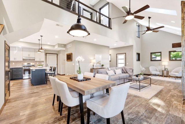 2830 Tomahawk Court, Middleton, WI 53562