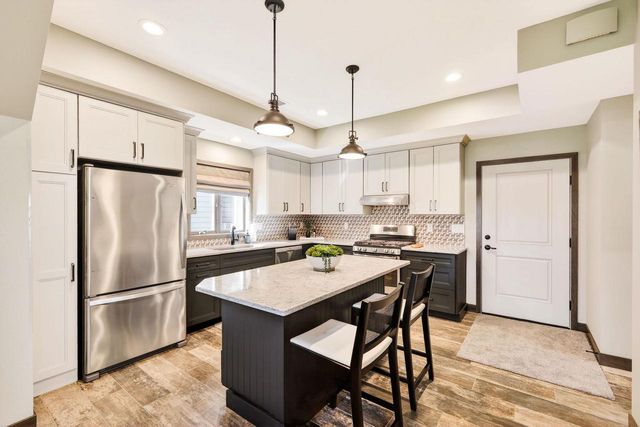 2830 Tomahawk Court, Middleton, WI 53562