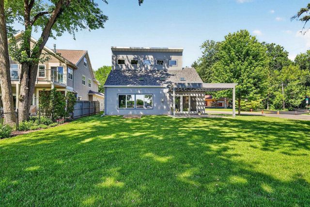 2830 Tomahawk Court, Middleton, WI 53562