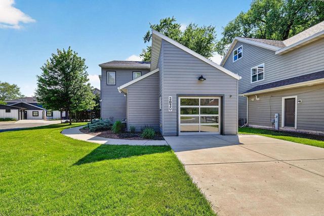 2830 Tomahawk Court, Middleton, WI 53562