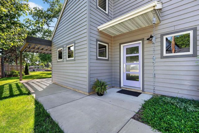 2830 Tomahawk Court, Middleton, WI 53562