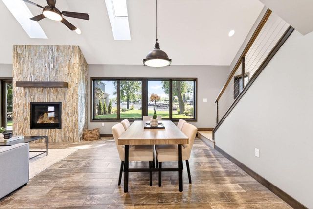 2830 Tomahawk Court, Middleton, WI 53562