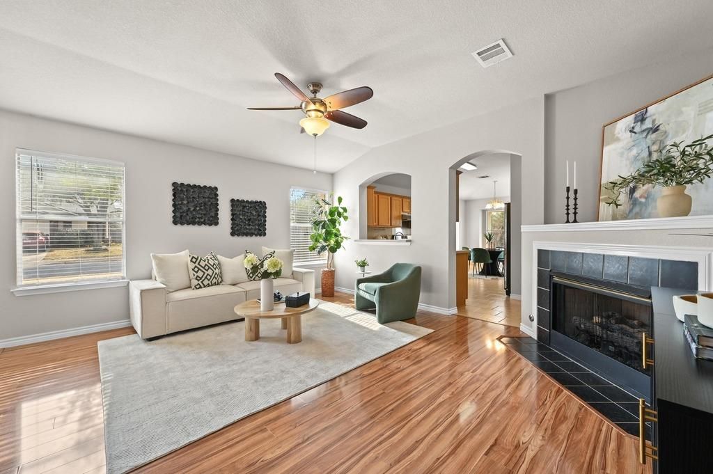 2901 Rainy River DR, Leander, TX 78641