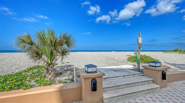 1255 TARPON CENTER DRIVE 406, Venice, FL 34285