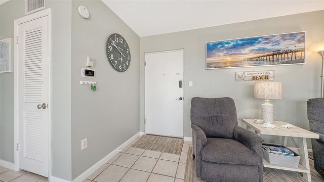 1255 TARPON CENTER DRIVE 406, Venice, FL 34285