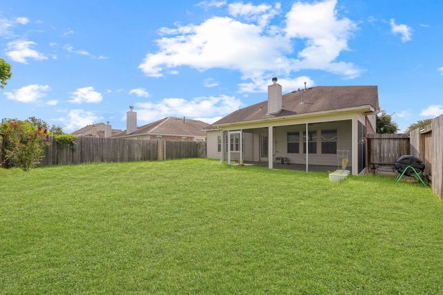 30327 Deleon Fields Drive, Spring, TX 77386