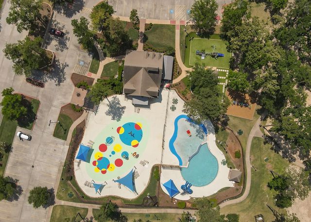 30327 Deleon Fields Drive, Spring, TX 77386