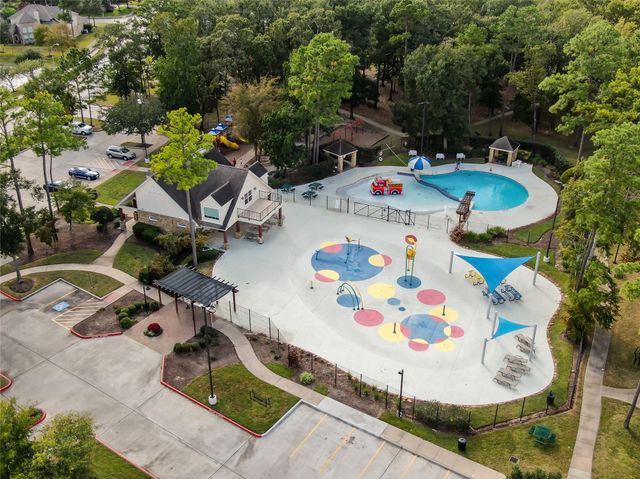 30327 Deleon Fields Drive, Spring, TX 77386