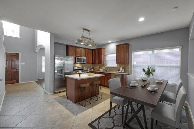 30327 Deleon Fields Drive, Spring, TX 77386