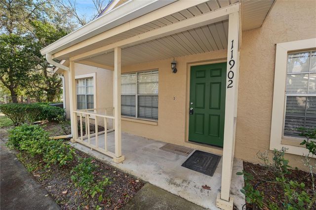 11902 LAKEMIST CIRCLE 11902, Temple Terrace, FL 33617