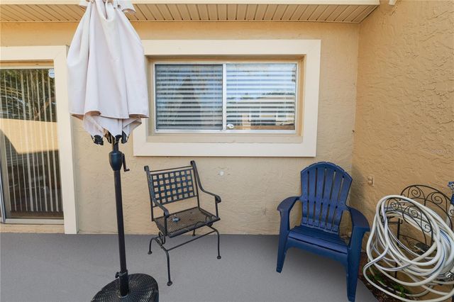 11902 LAKEMIST CIRCLE 11902, Temple Terrace, FL 33617