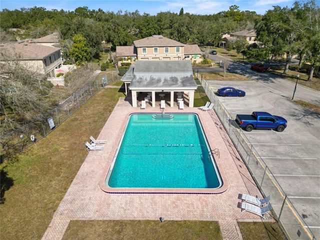 11902 LAKEMIST CIRCLE 11902, Temple Terrace, FL 33617