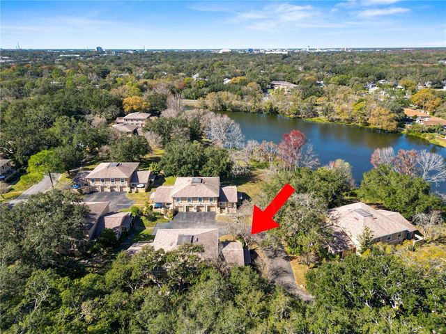 11902 LAKEMIST CIRCLE 11902, Temple Terrace, FL 33617