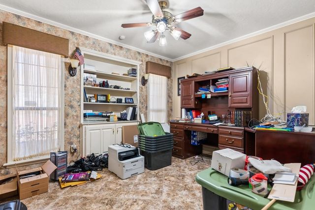 106 Cheyenne Street, Gilmer, TX 75644